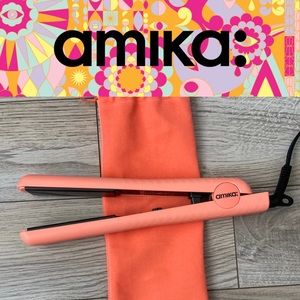 Amika coral flat iron ceramic plate